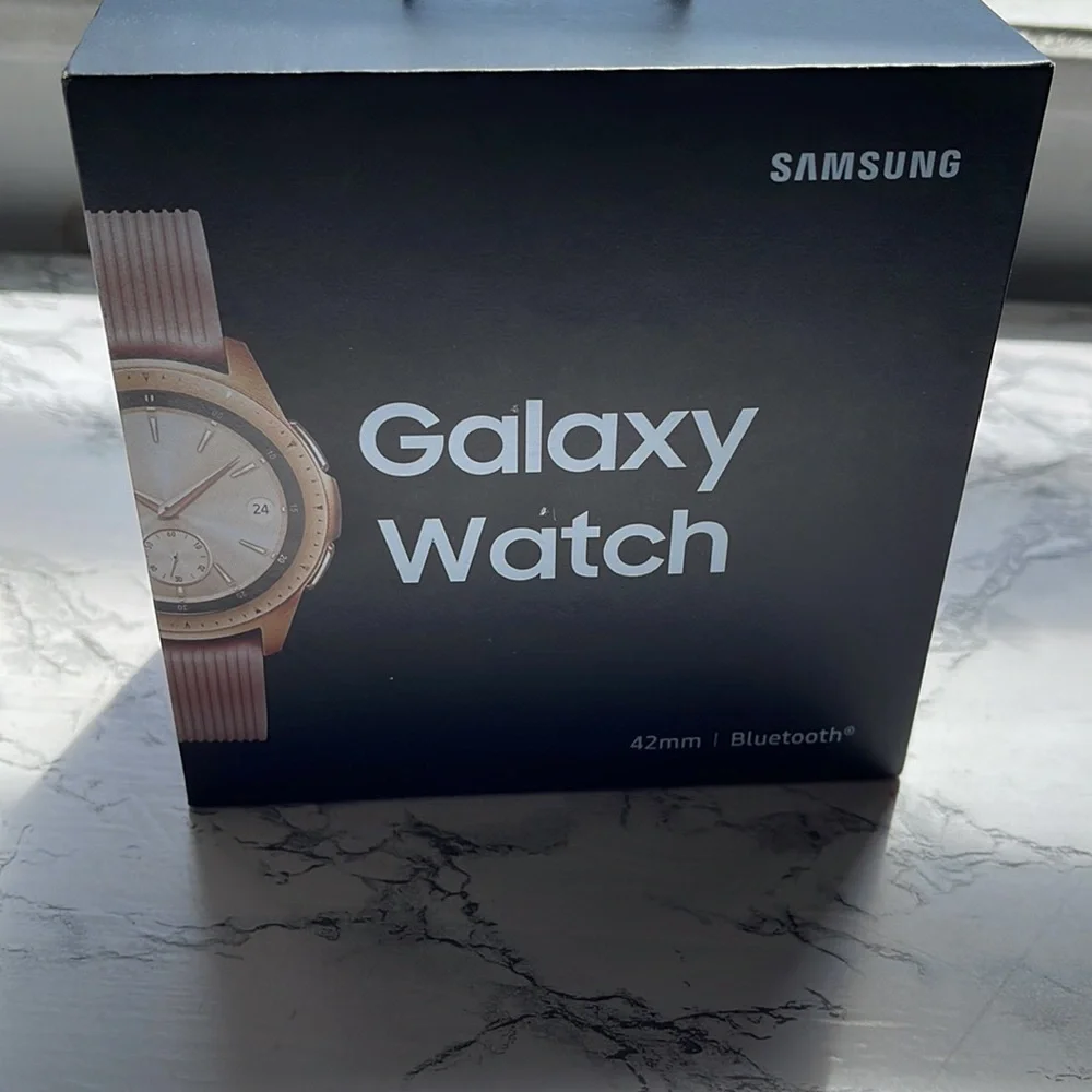 SAMSUNG GALAXY WATCH 42MM ROSE GOLD WATCH BLUETOOTH NEW IN BOX NEVER O…